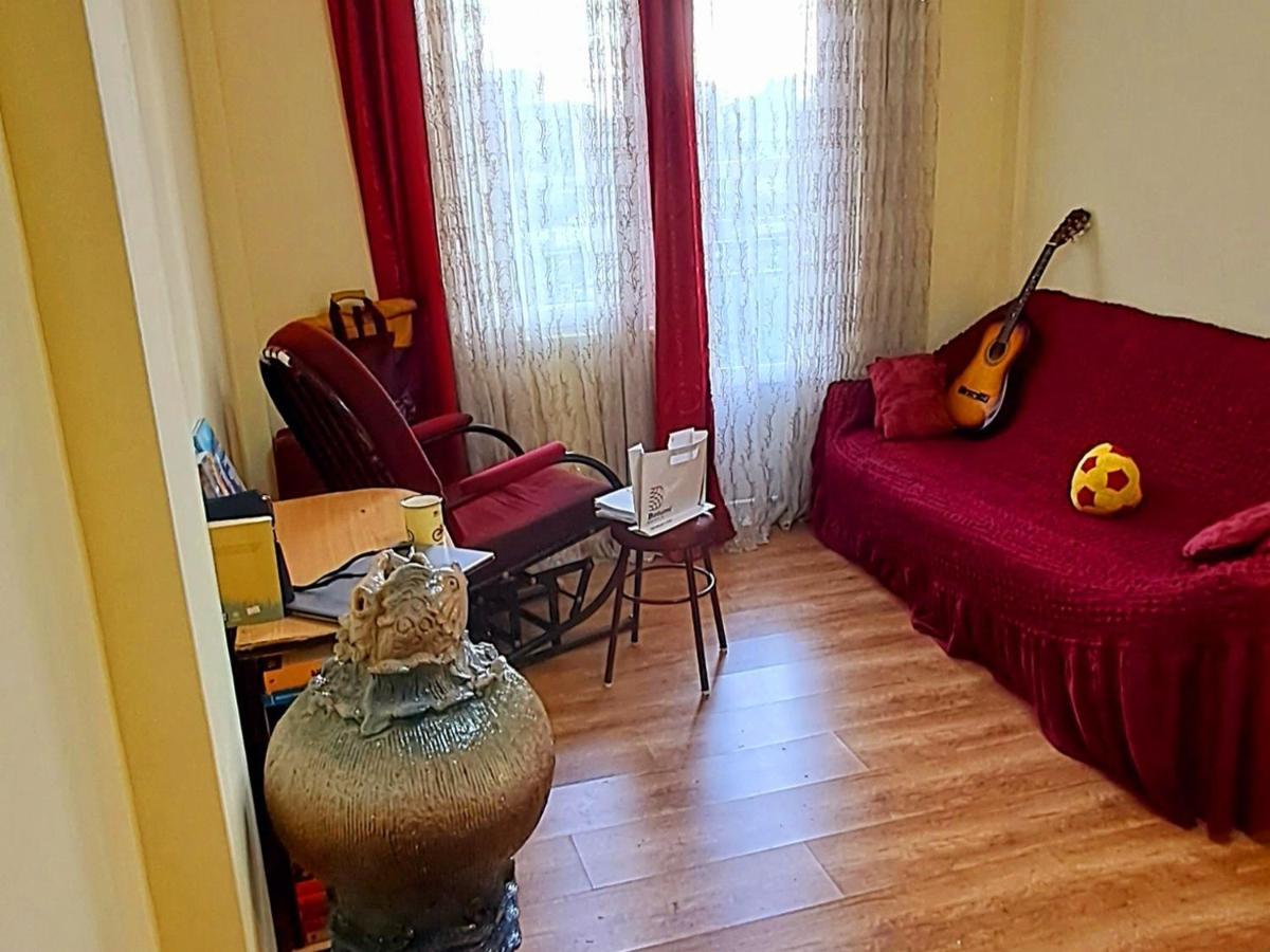 Cozy & Stylish With Garden View Apartment Batumi