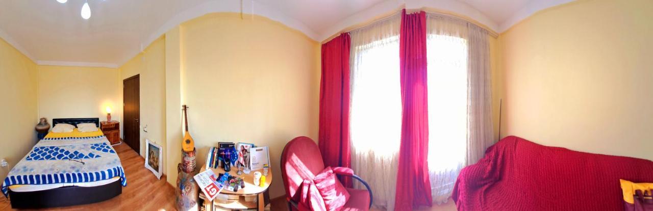 Cozy & Stylish With Garden View Apartment *